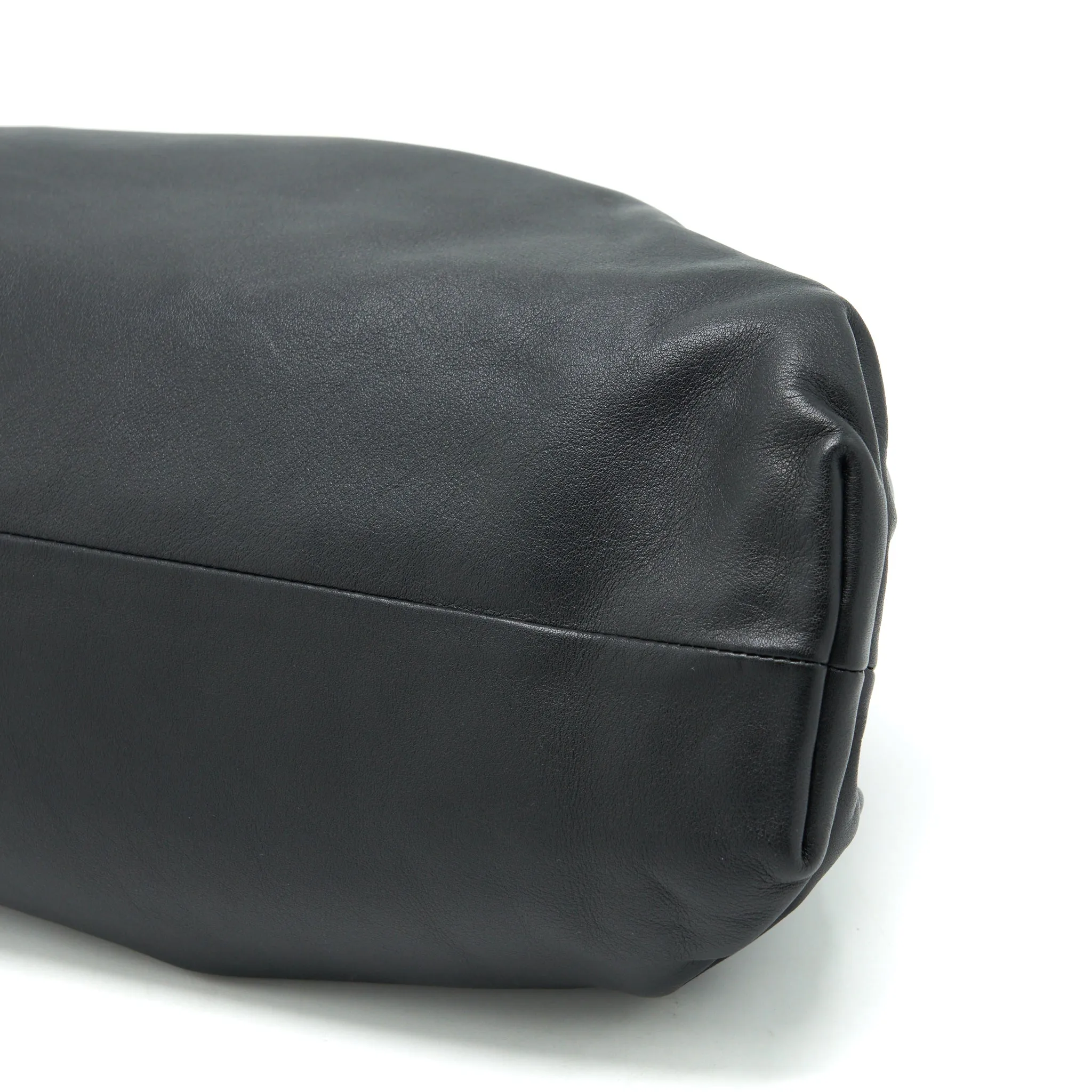 Bottega Veneta Calfskin Clutch Black
