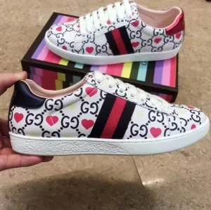 EI -  GCI EXCLUSIVE ACE  Sneaker 042