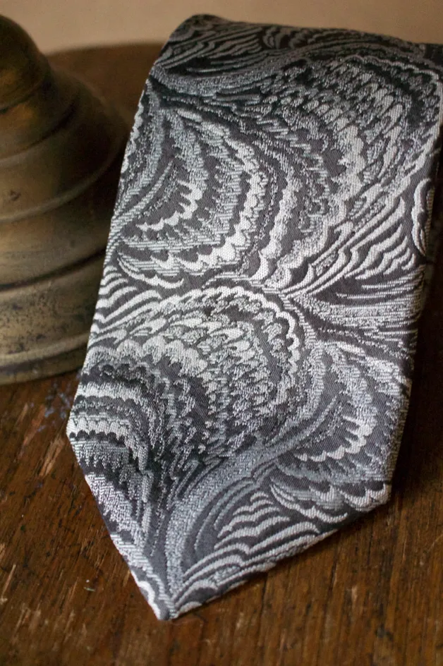 End Paper Paisley Tie