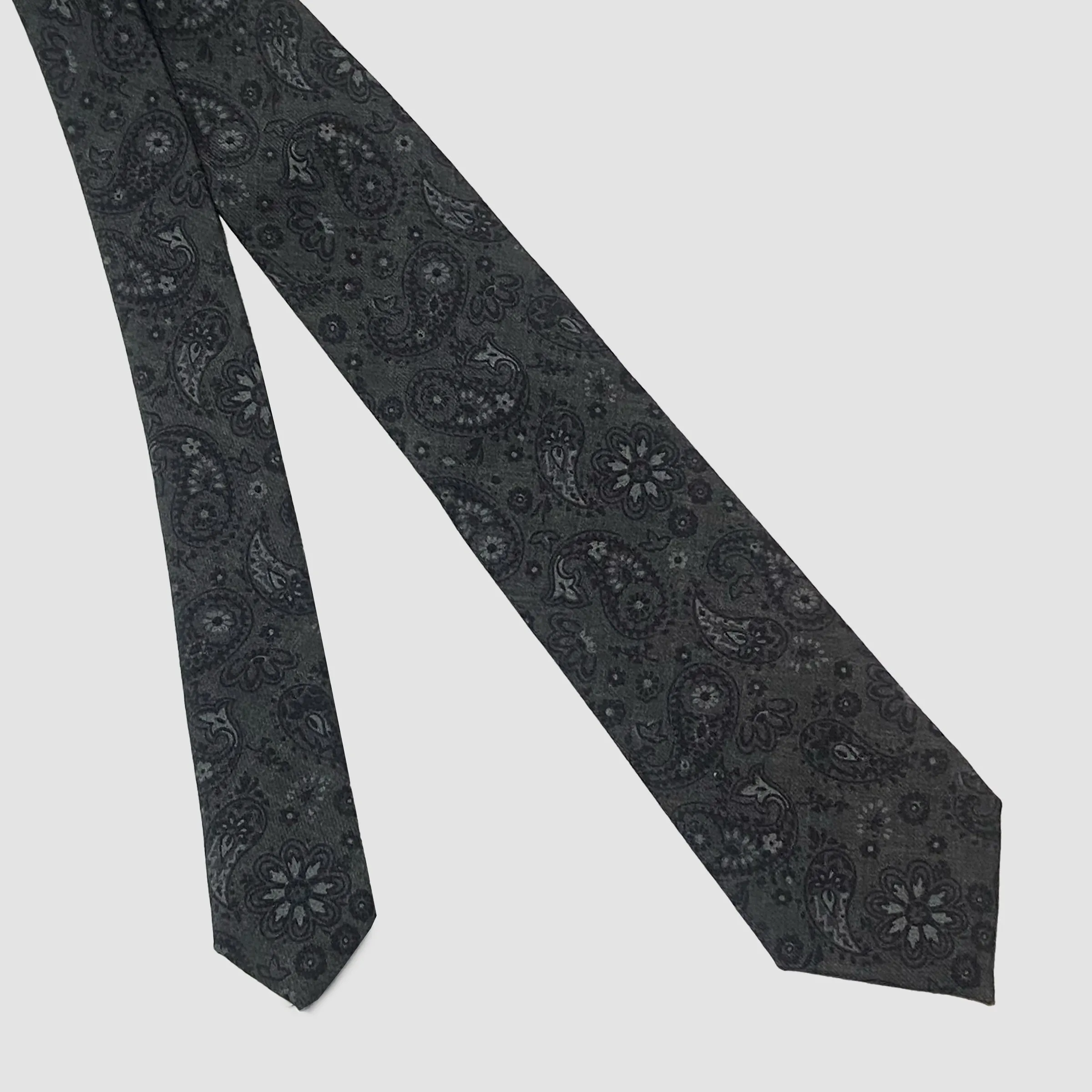 ISAIA tie-  Grey Paisley