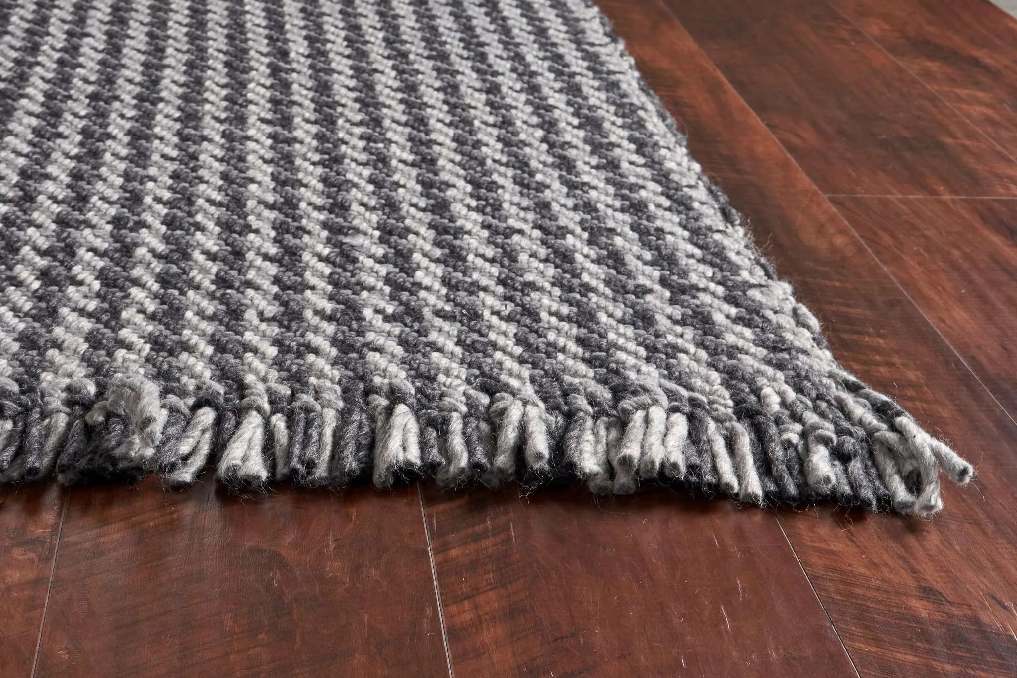 Maui 1341 Houndstooth Grey Rug