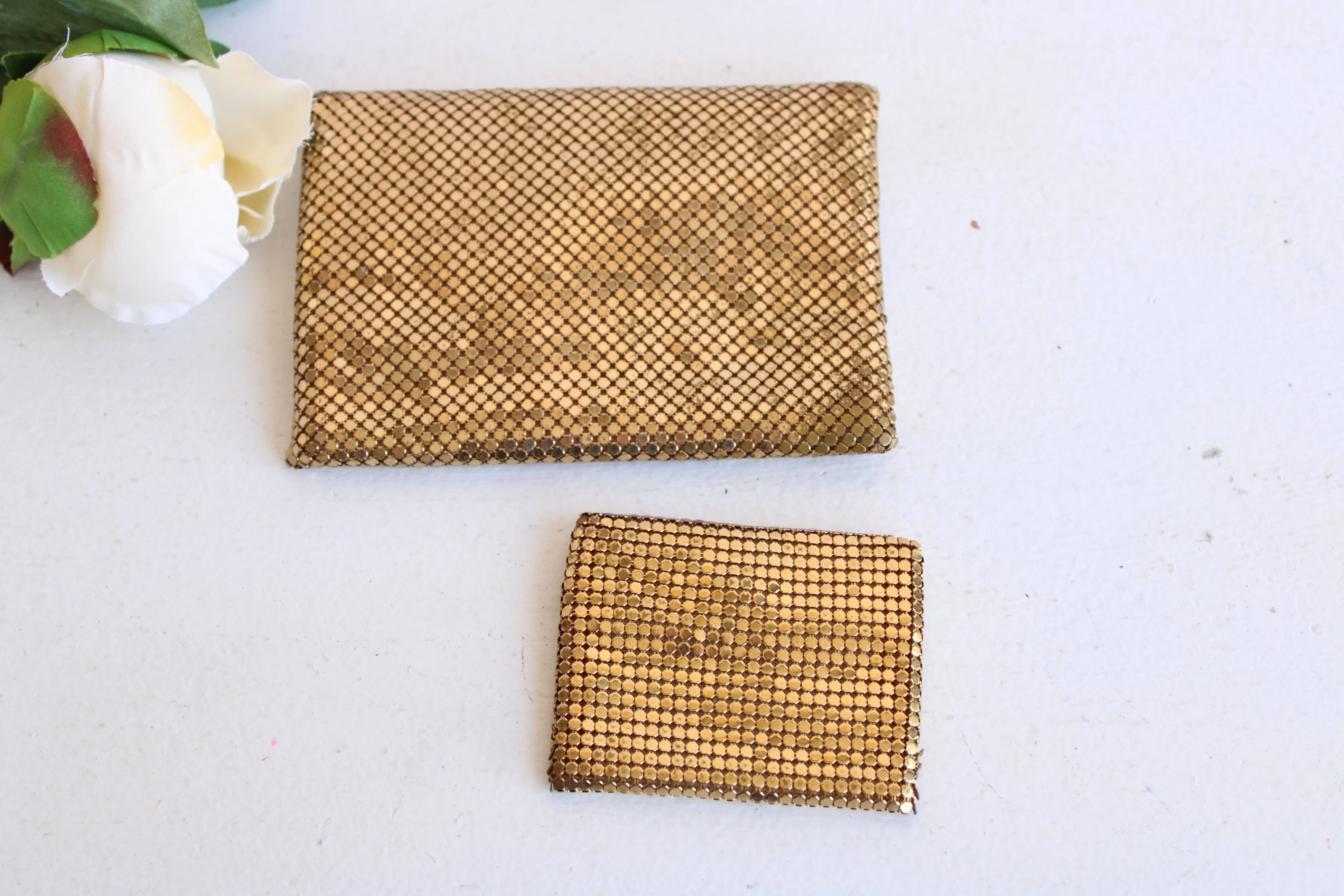 Vintage 1940s Whiting & Davis Gold Mesh Clutch
