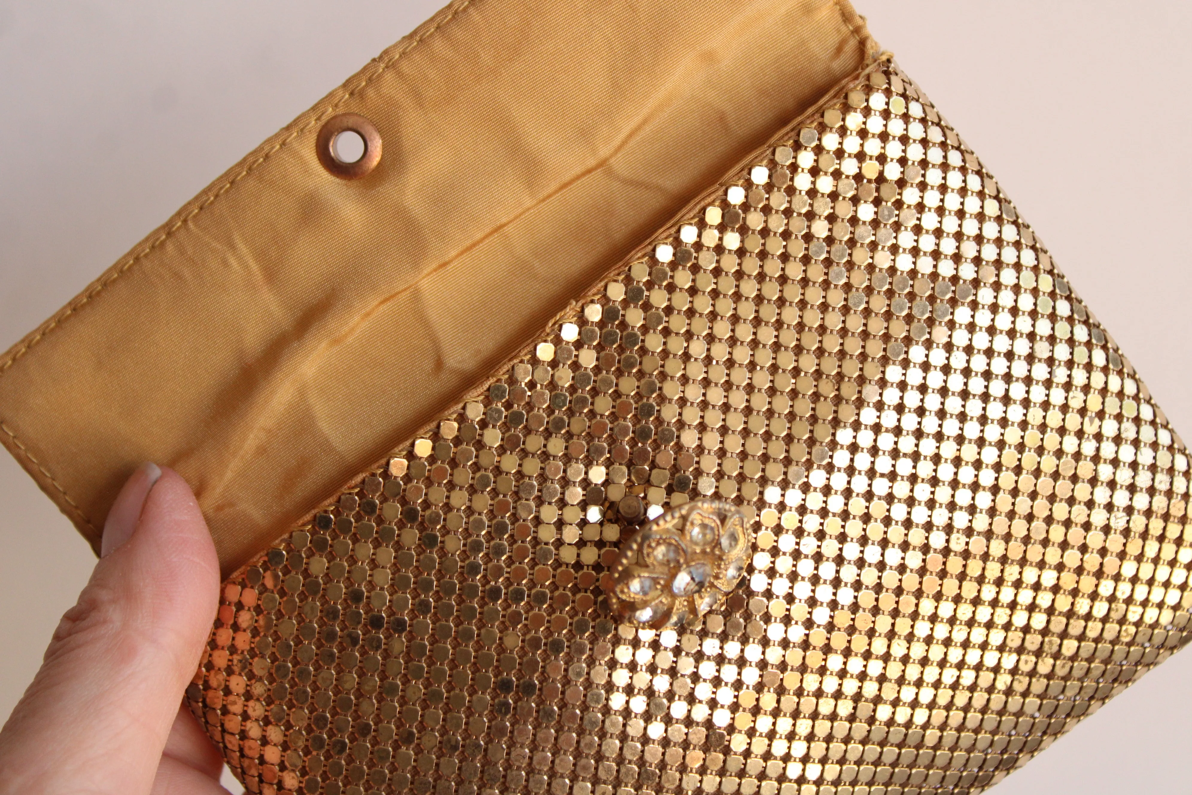 Vintage 1940s Whiting & Davis Gold Mesh Clutch